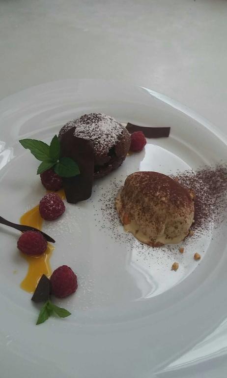 Hotel-Restaurant-Pizzeria Goldrainerhof Экстерьер фото