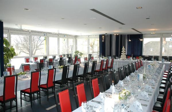 Hotel-Restaurant-Pizzeria Goldrainerhof Экстерьер фото
